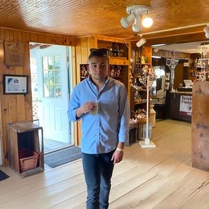 Meet your Posher, Cole